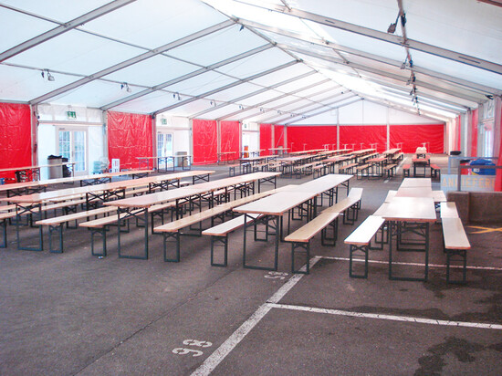 Beispiel Festhalle