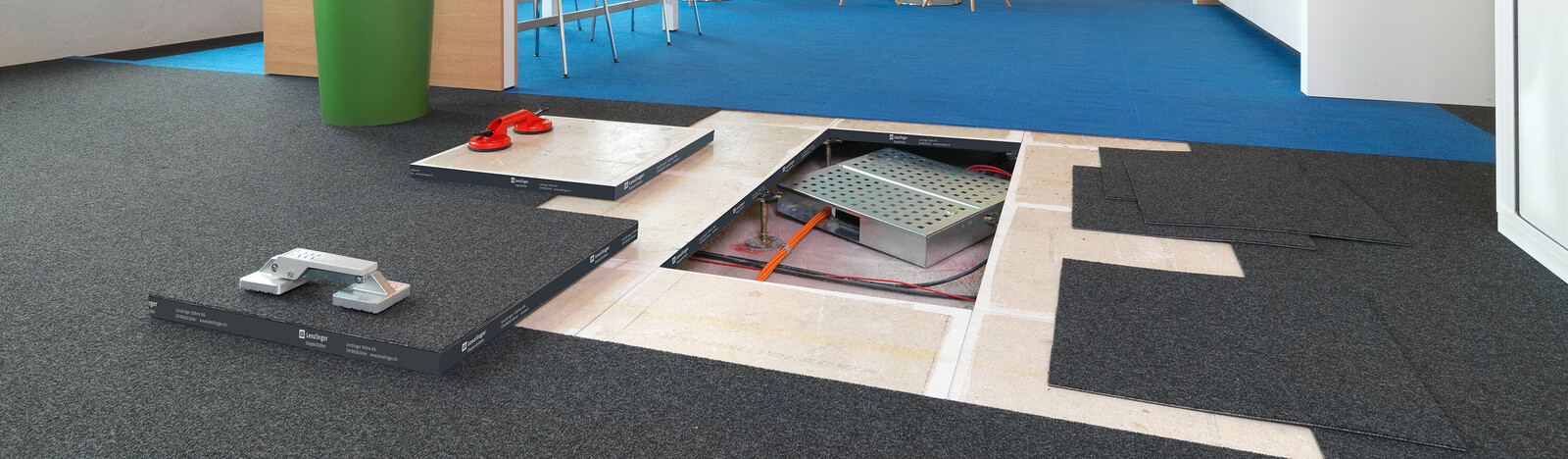 Textilbeläge auf Doppelböden, verschiedene Teppiche, Kugelgarn oder Nadelfilz